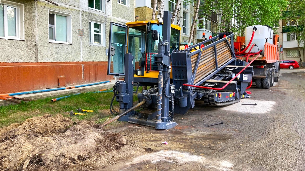    В Нижневартовске начали реконструкцию водовода на месте взрыва жилого дома