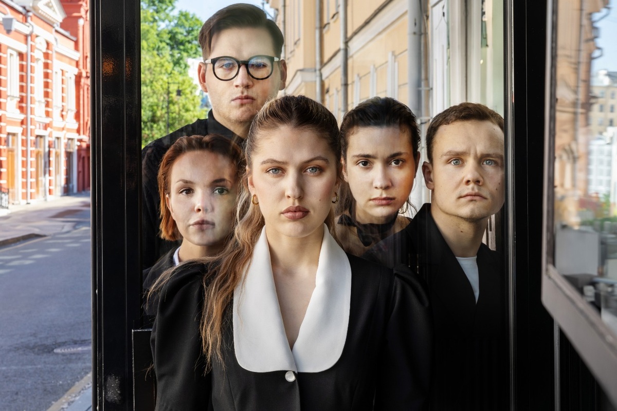    Театр Маяковского проведет заключительную премьеру сезона — израильский детектив «Парадокс скворца» (фото 1)