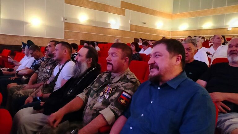    Про оренбургских учителей-бойцов СВО сняли 15 короткометражных фильмов Андрей Севостьянов