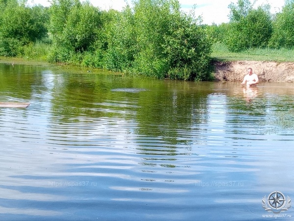    Тела утонувших в Шуе отца и сына нашли на середине пруда
