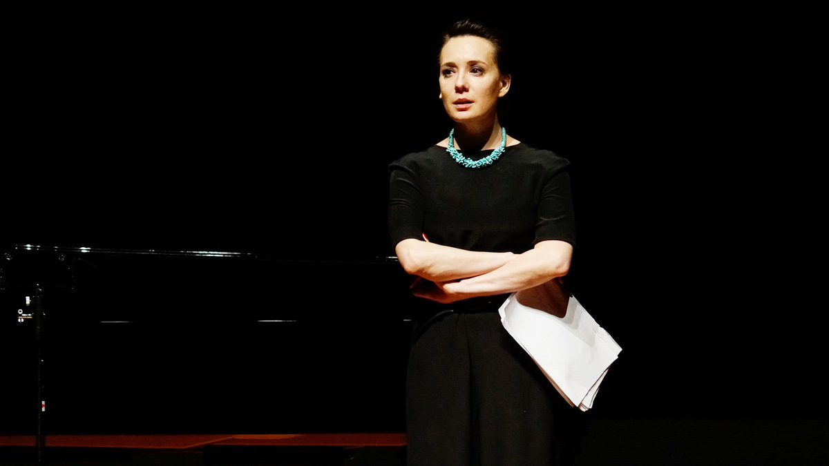 Хаматова во время творческого вечера в Риге в 2017 году © Sputnik