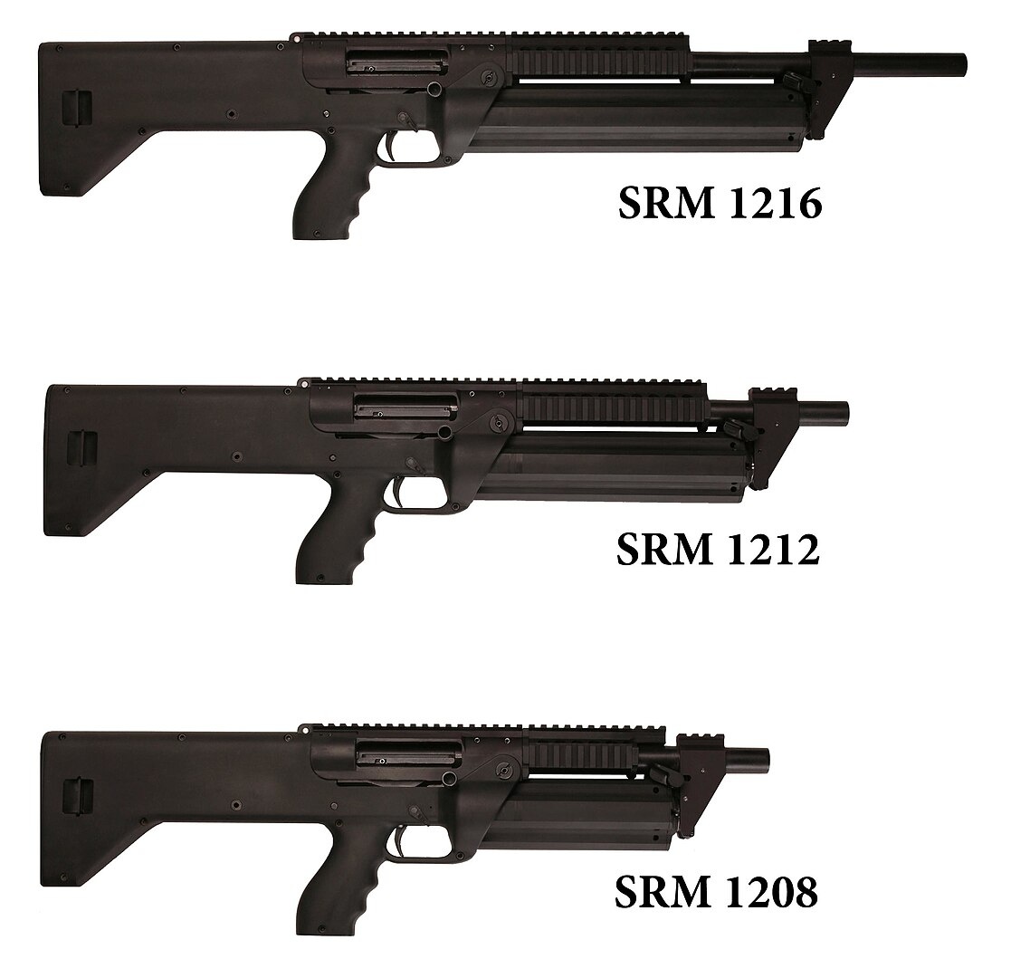 Разные модели SRM. Отличаются, в первую очередь, длиной ствола и вместимостью магазина. (Автор фото Gibraltar Arms, CC BY-SA 3.0)