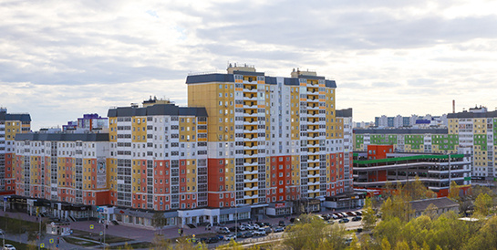    В Нижневартовске провели акарицидную обработку общественных территорий