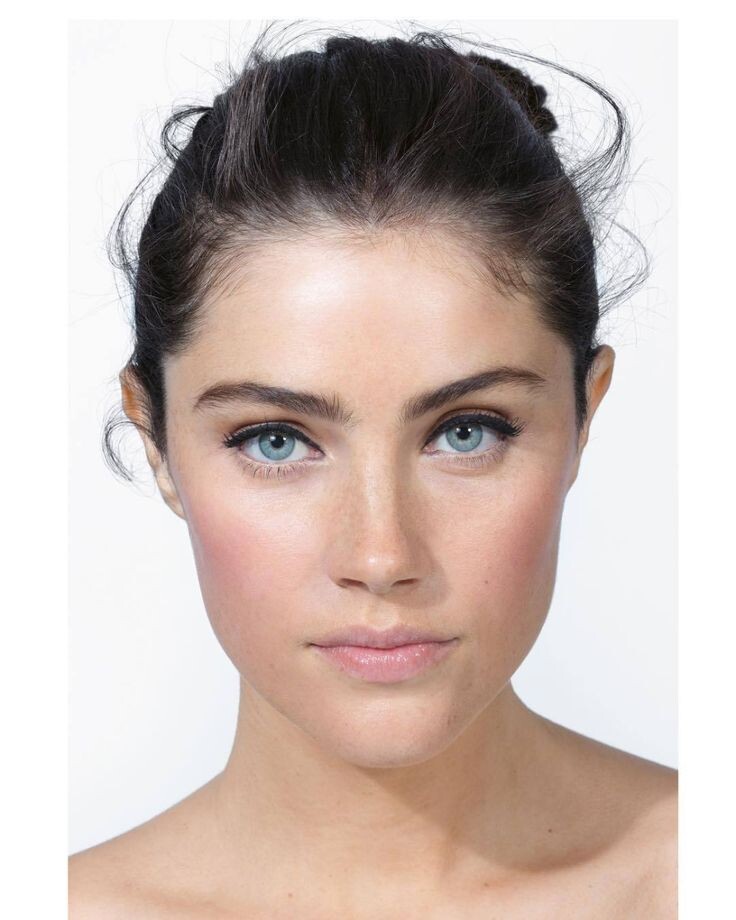 Светлая Зима