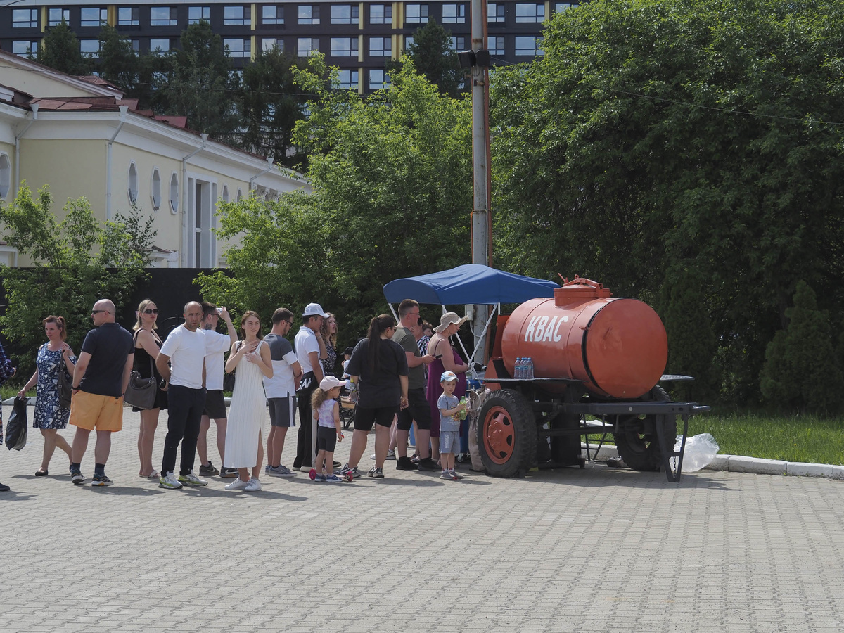 Домашний ядреный хлебный квас для утоления жажды получается не хуже магазинного.  Фото: ФедералПресс / Антон Федулов