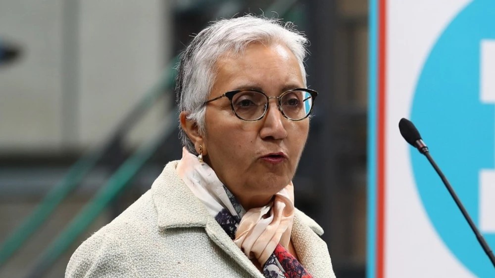 Доктор Алка Сехгал Катберт, директор инициативной группы Don't Divide Us (Не разделяйте нас) занимает критическую позицию в отношении деколонизации учебных программ университетов