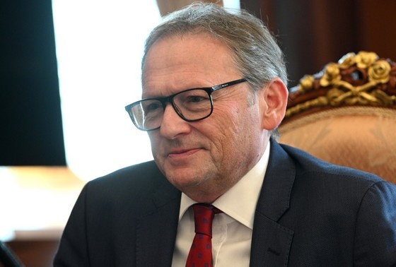    Борис Титов