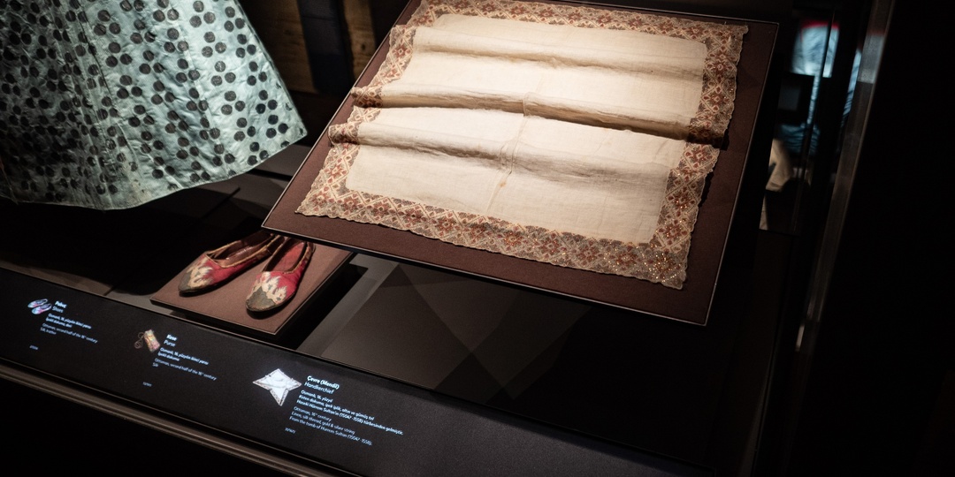 Как личная вещь Хюррем побывала в России