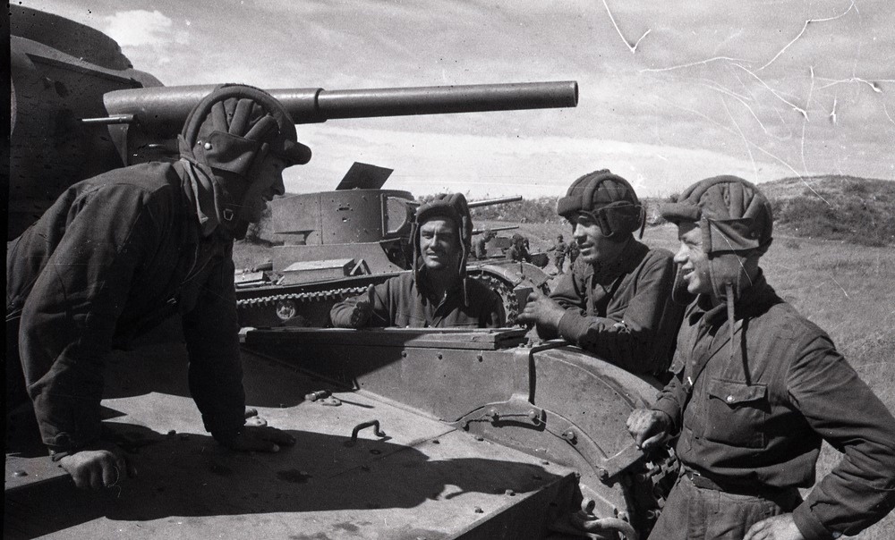 Советские танкисты на Халхин-Голе, 1939 год.