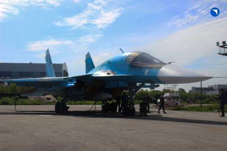 ОАК поставил Минобороны новую партию фронтовых бомбардировщиков Су-34