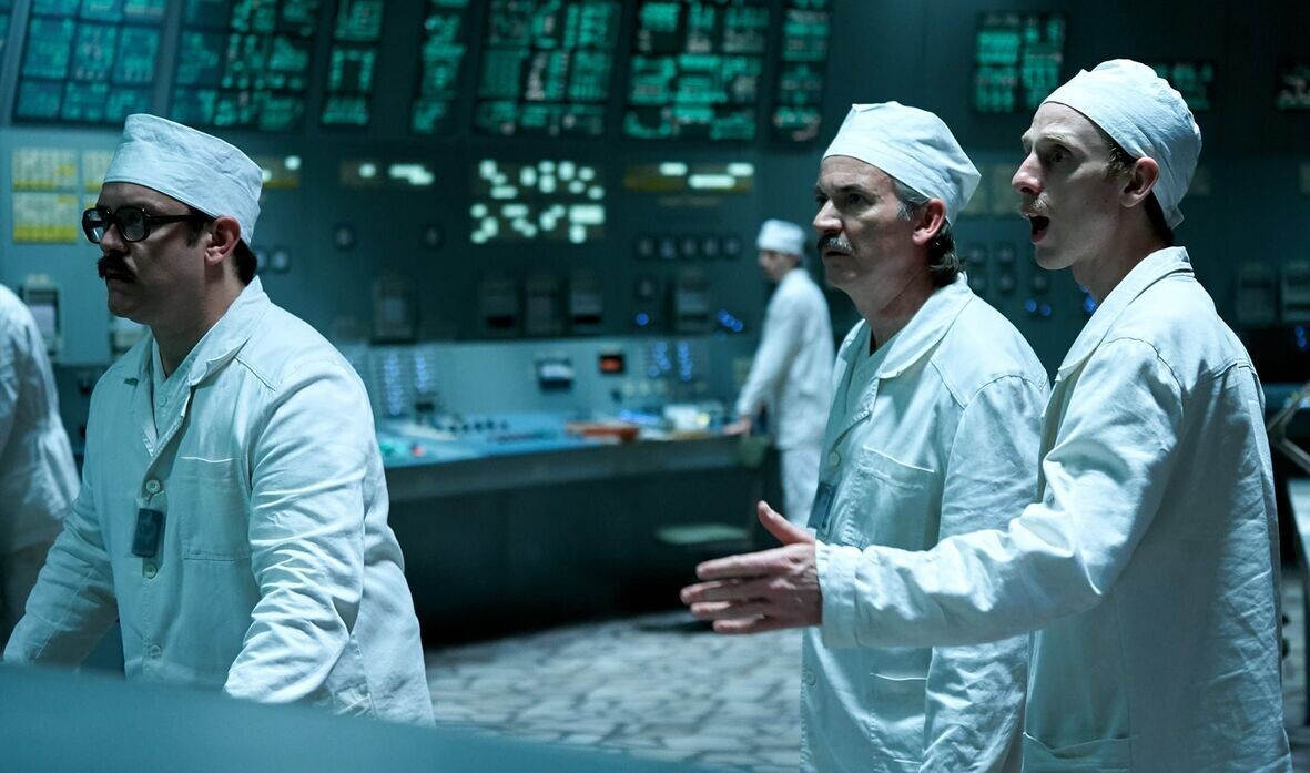 Кадр из киноленты "Чернобыль/Chernobyl"