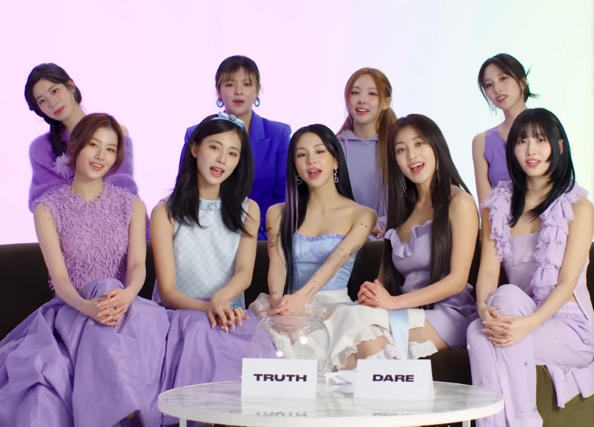 ИНТЕРВЬЮ] TWICE продолжают покорять новые вершины – и делают это вместе |  Yes Asia | Дзен