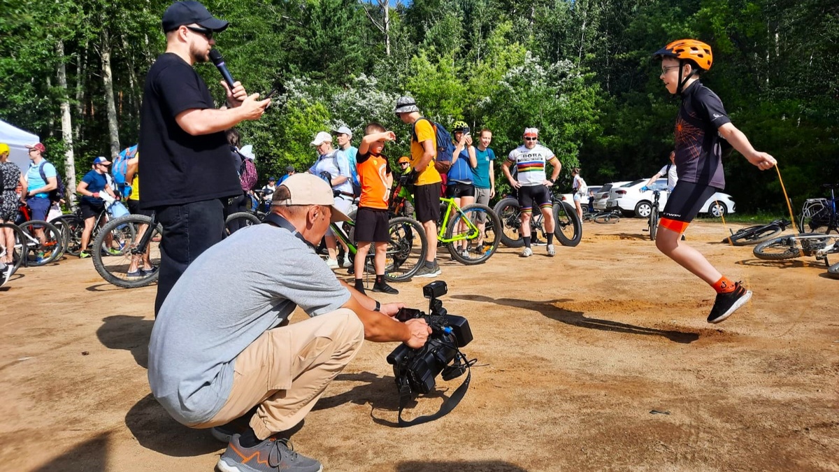    Вартовчане соревновались в прыжках на оптической скакалке