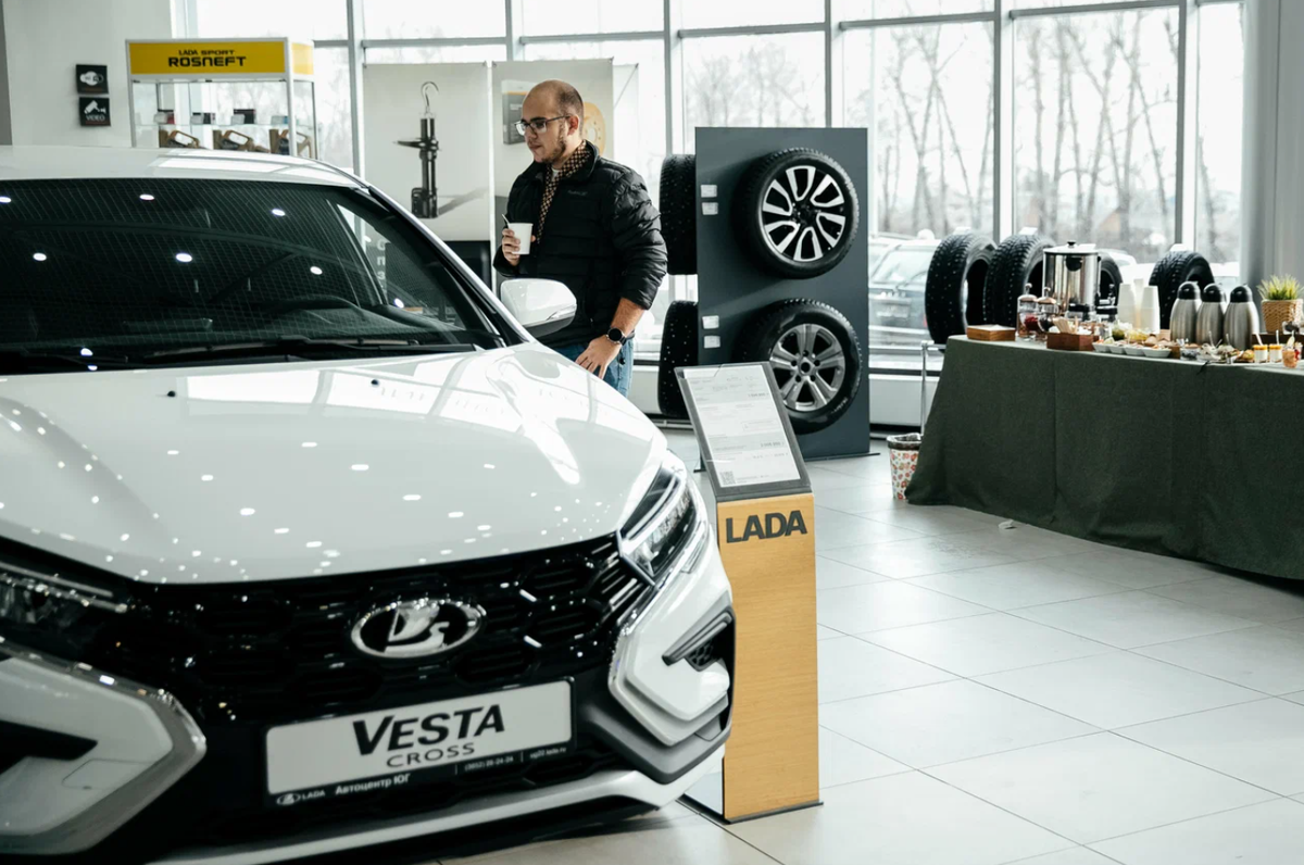 Китайский вариатор дал сбой. АвтоВАЗ отзывает Lada Vesta с китайской  коробкой - её могут заменить по гарантии. В чем же проблема | Андрей Якунин  | Про авто | Дзен