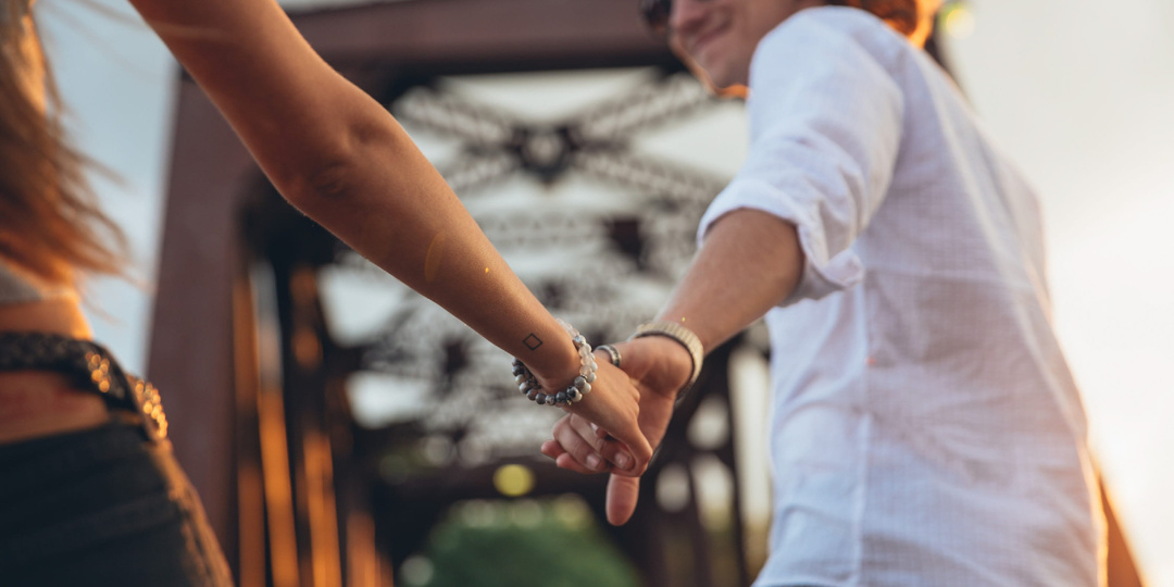 5 действий, которые прочно привяжут мужчину: сам он о них никогда не расскажет