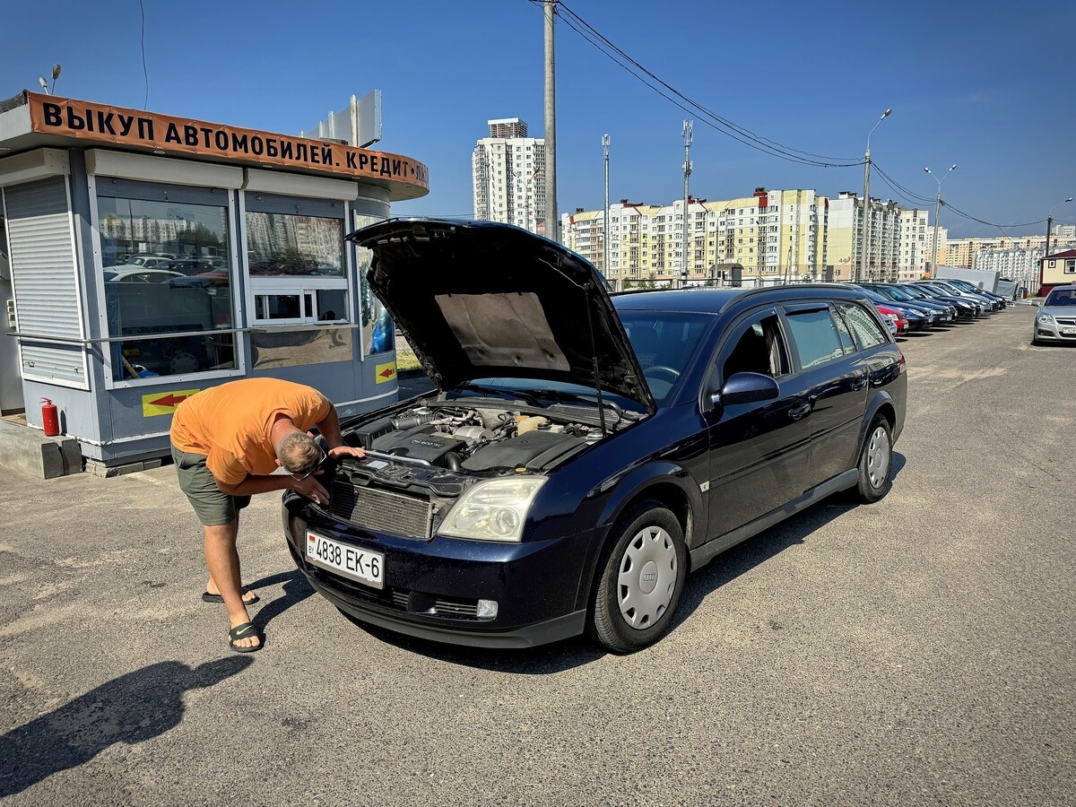 Кондиционер работал... когда-то». Получится ли продать 21-летний Opel за 9  500 долларов? | av.by | Дзен