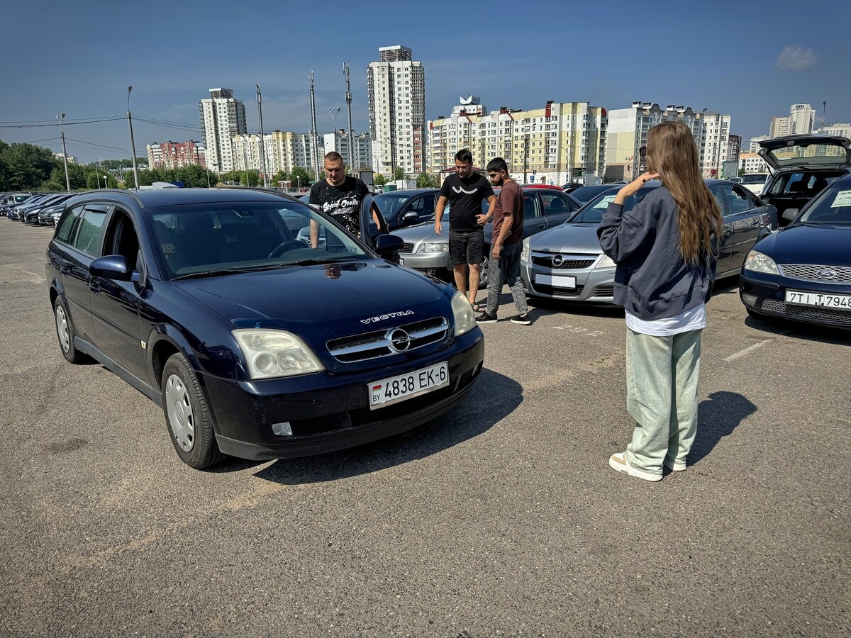 Кондиционер работал... когда-то». Получится ли продать 21-летний Opel за 9  500 долларов? | av.by | Дзен