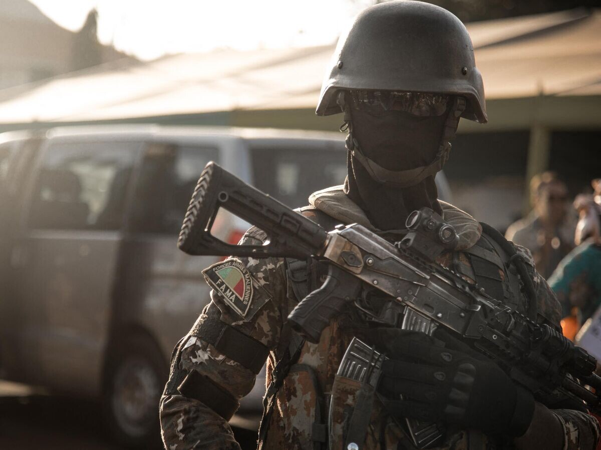    Сотрудник малийского спецназа© AFP 2024 / FLORENT VERGNES