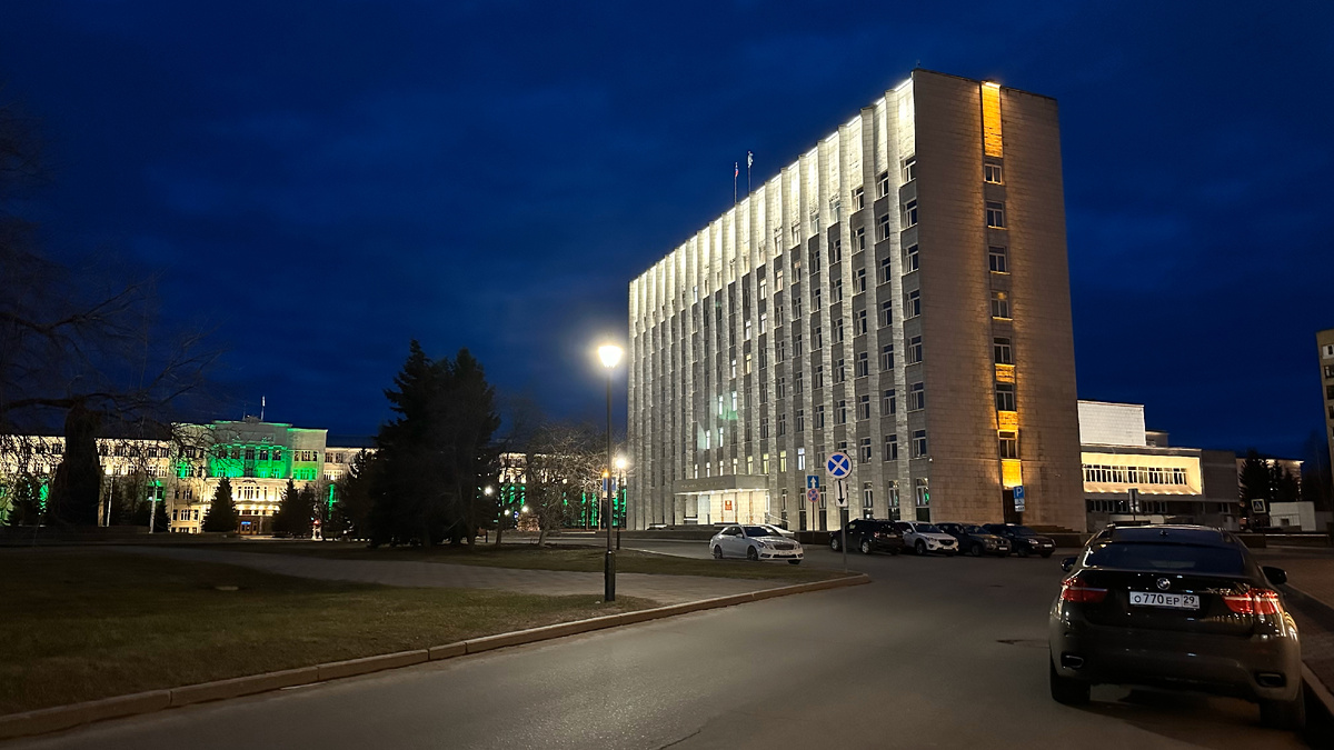 Административные здания Архангельска