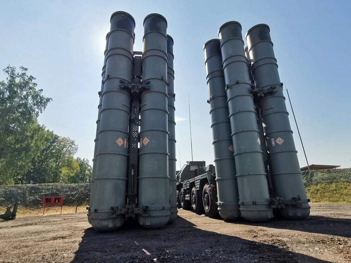    ЗРК С-400 "Триумф" в Белоруссии© Фото : Министерство обороны Республики Беларусь