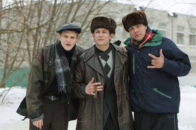    Сергей Базанов (справа)