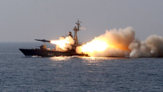    Тихоокеанский флот начал учения с участием десятков кораблей и самолетов Татьяна Сидорова