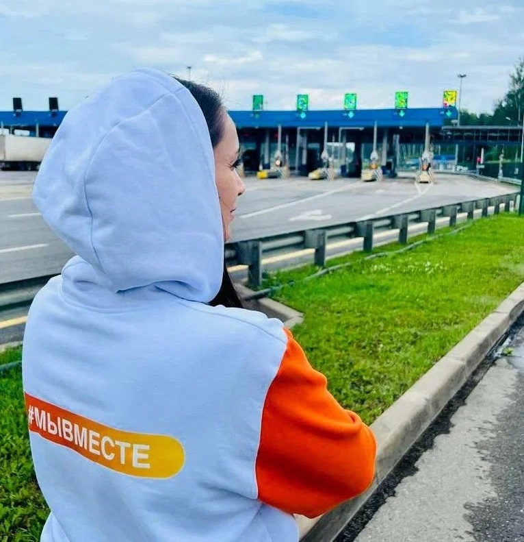 Тверские волонтёры смогут бесплатно перевозить по платным трассам гуманитарку в зону СВО