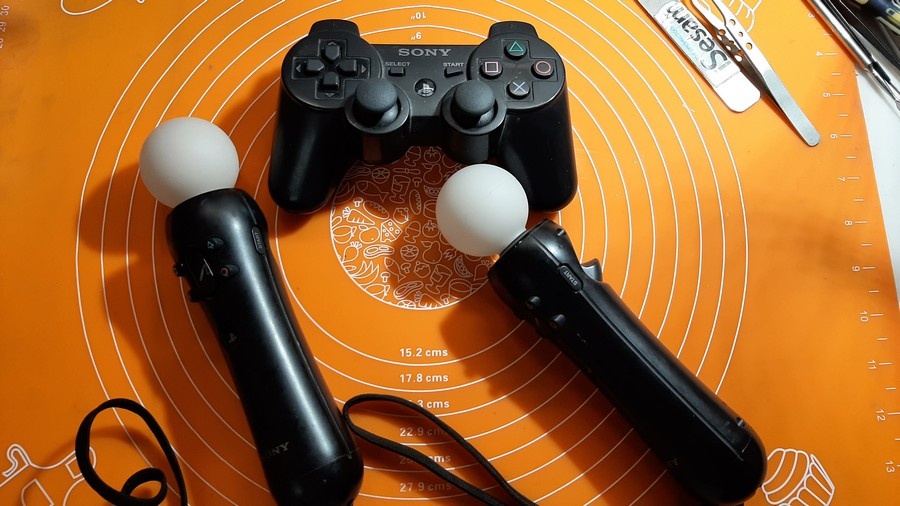 Комплект забав в ожидании трепанации