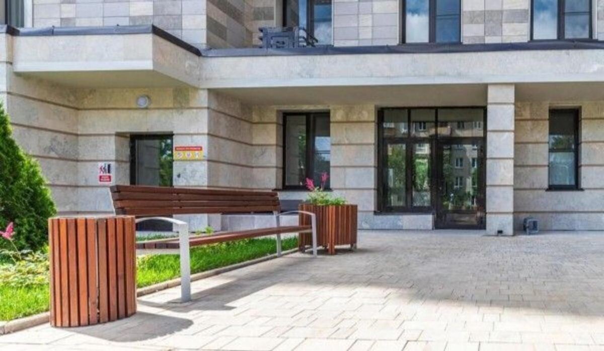     Вход в подъезд. Источник: icmos.ru Автор фото: ИЦ Правительства Москвы