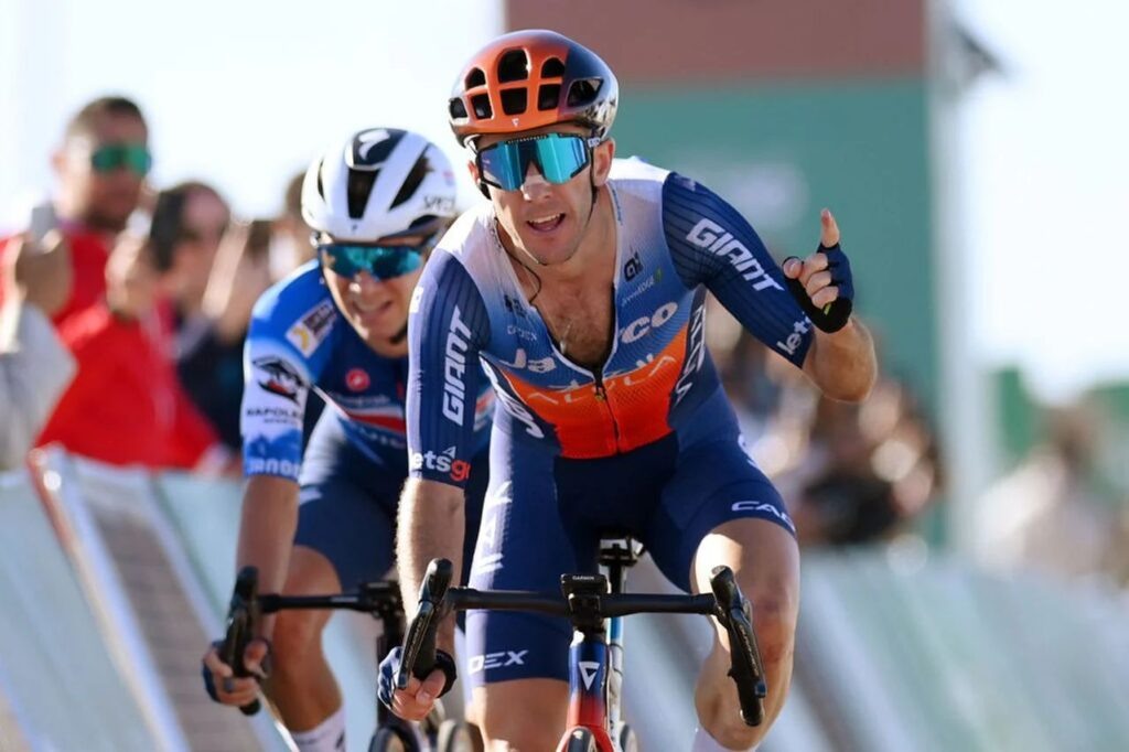    Саймон Йейтс. Фото: Getty Images