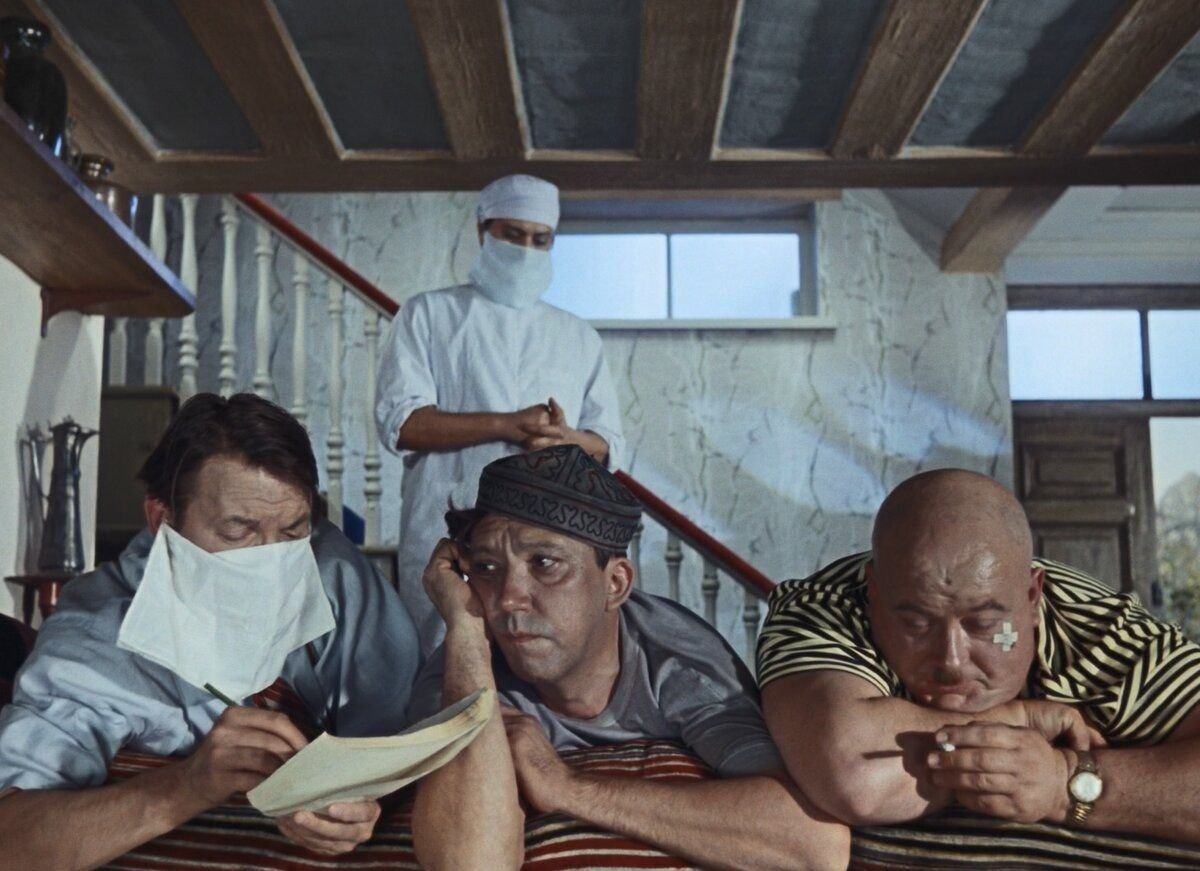 "Мементо море", как говорится. И море это - Азовское.