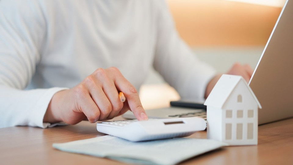 Ипотечное страхование - это финансовая защита для заемщиков, которая позволяет обезопасить себя от непредвиденных жизненных ситуаций, препятствующих своевременной выплате ипотечного кредита.