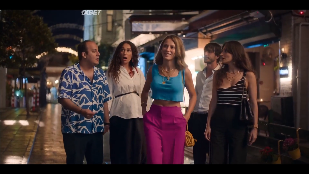 Стоп-кадр сериала «Спасибо, следующий!»