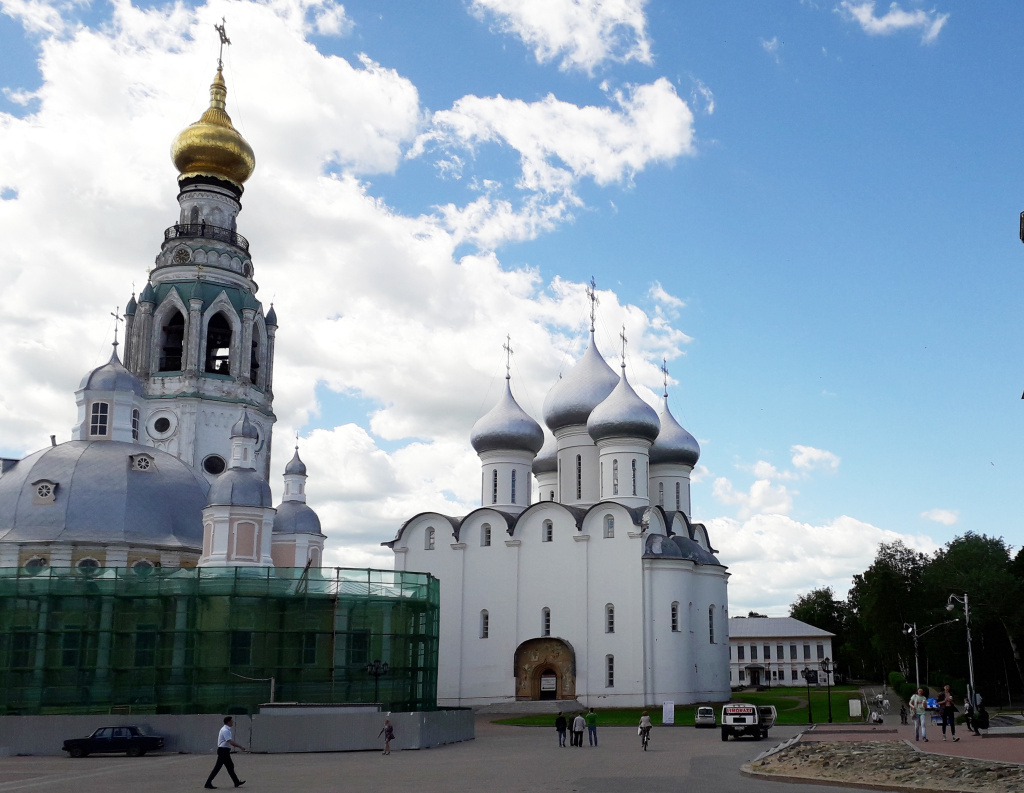 Кремлёвская площадь, Вологда. Фото Сергея Виноградова