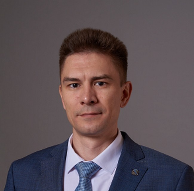    Дмитрий Меркулов