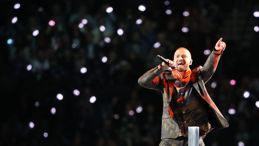 Выступление Джастина Тимберлейка в перерыве Супербоула / Chris Wattie/Reuters 