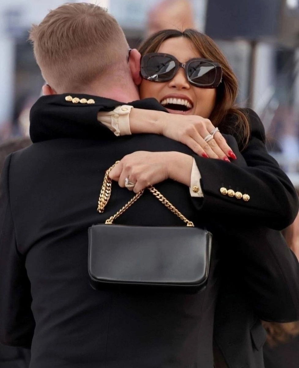 Бренда Сонг рост 157  Софт Гамин со своим любимым Маколеем Калкиным