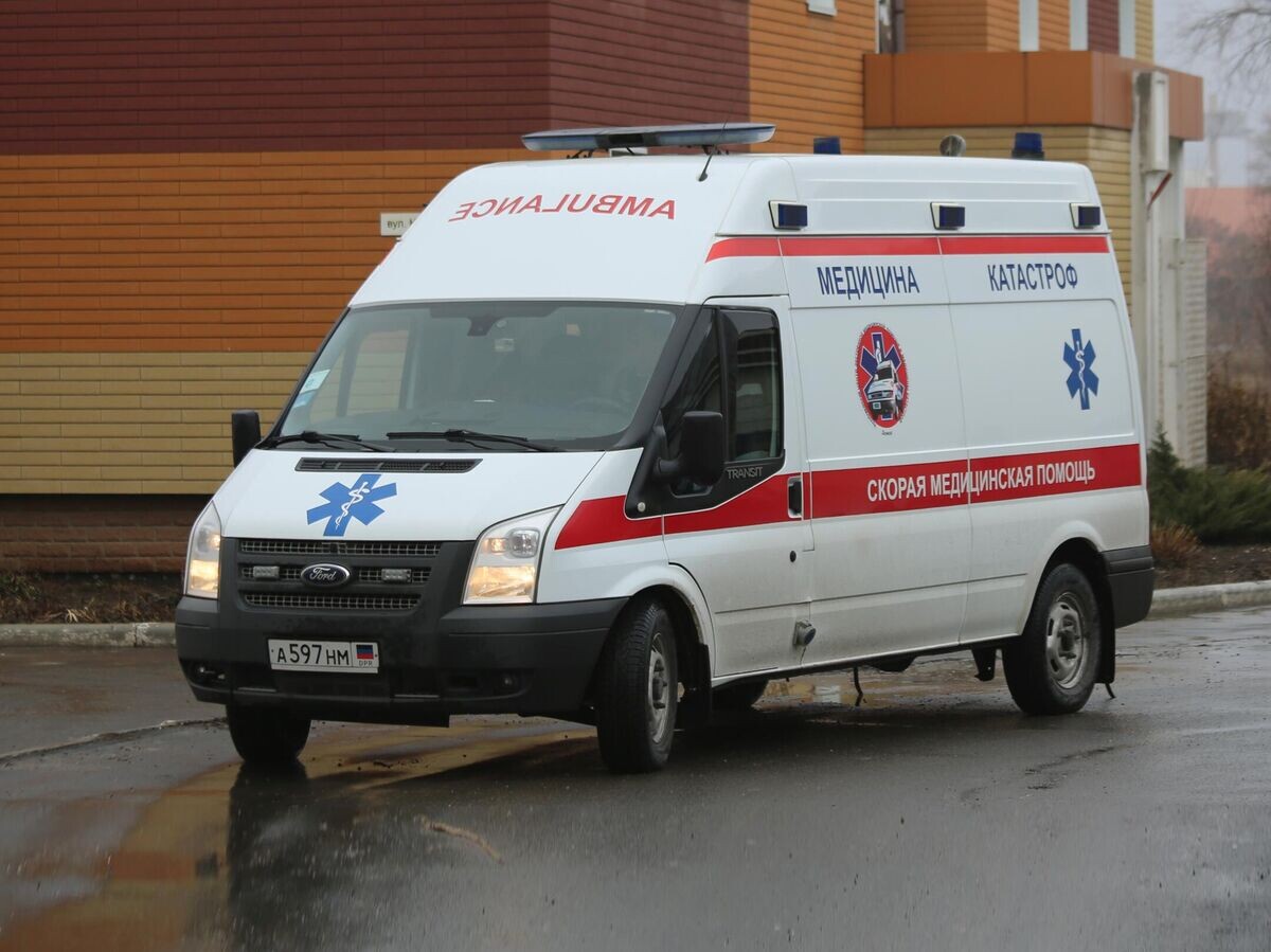    Автомобиль скорой помощи в Донецке© РИА Новости / Сергей Аверин