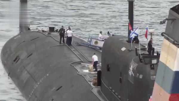    Возможность посетить русские корабли вызвала огромный интерес у местных жителей. Скриншот с ТГ-канала "Сварщики"