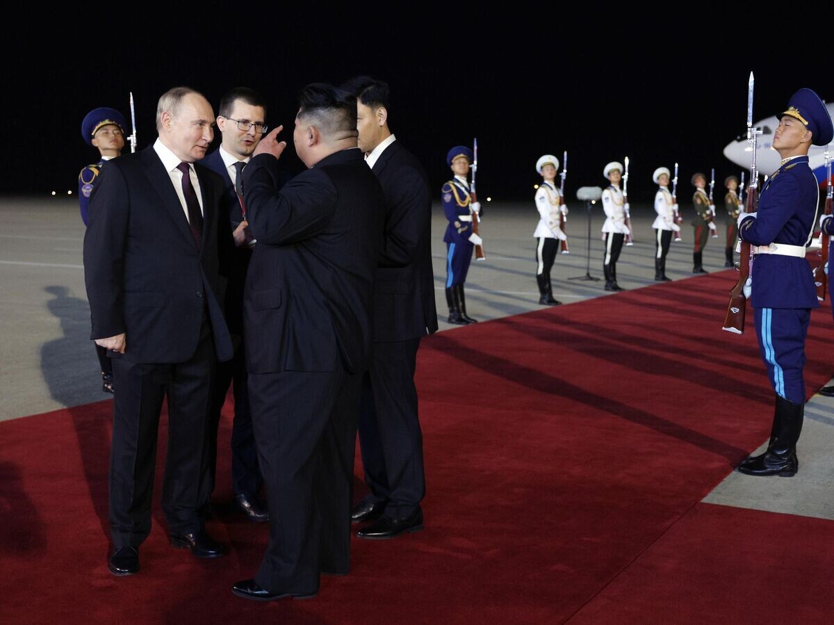    Дружественный государственный визит президента Владимира Путина в КНДР© РИА Новости / POOL/Гавриил Григоров