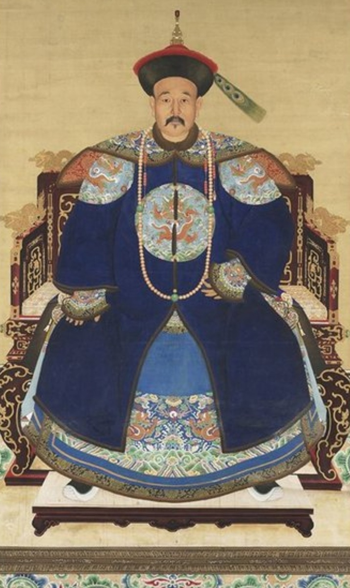 Фамильный портрет принца.  18 век. Неизвестный художник. Китай.