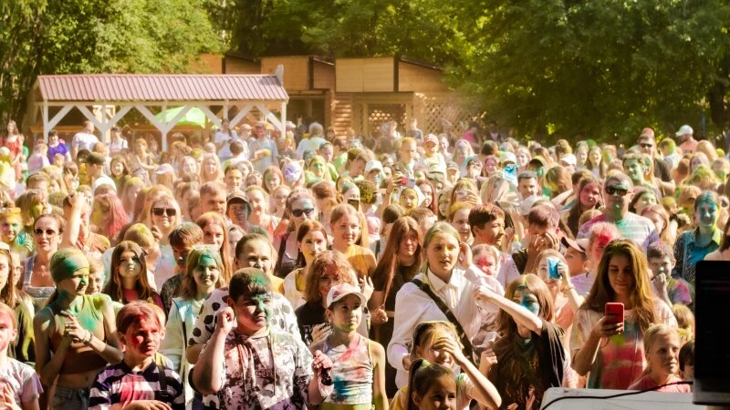     «Фестиваль красок». Екатерина Базарнова