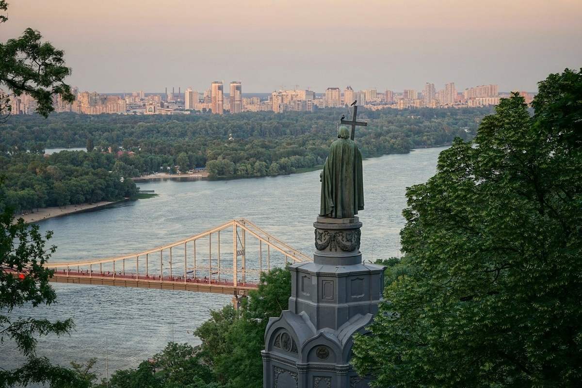 Киев отвергает мирные инициативы России.  Фото: Фото: unsplash.com