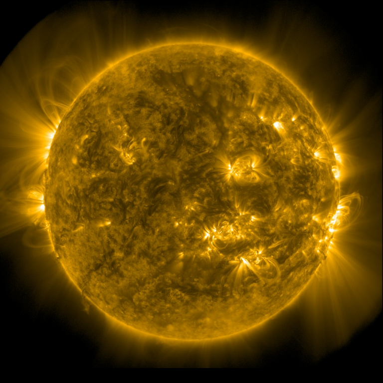    Фотография короны Солнца 19.06.2024Лаборатория солнечной астрономии ИКИ и ИСЗФ РАН