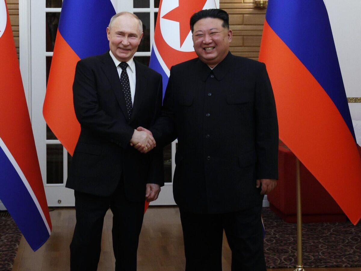    Подписание Договора о всеобъемлющем стратегическом партнерстве© Пул