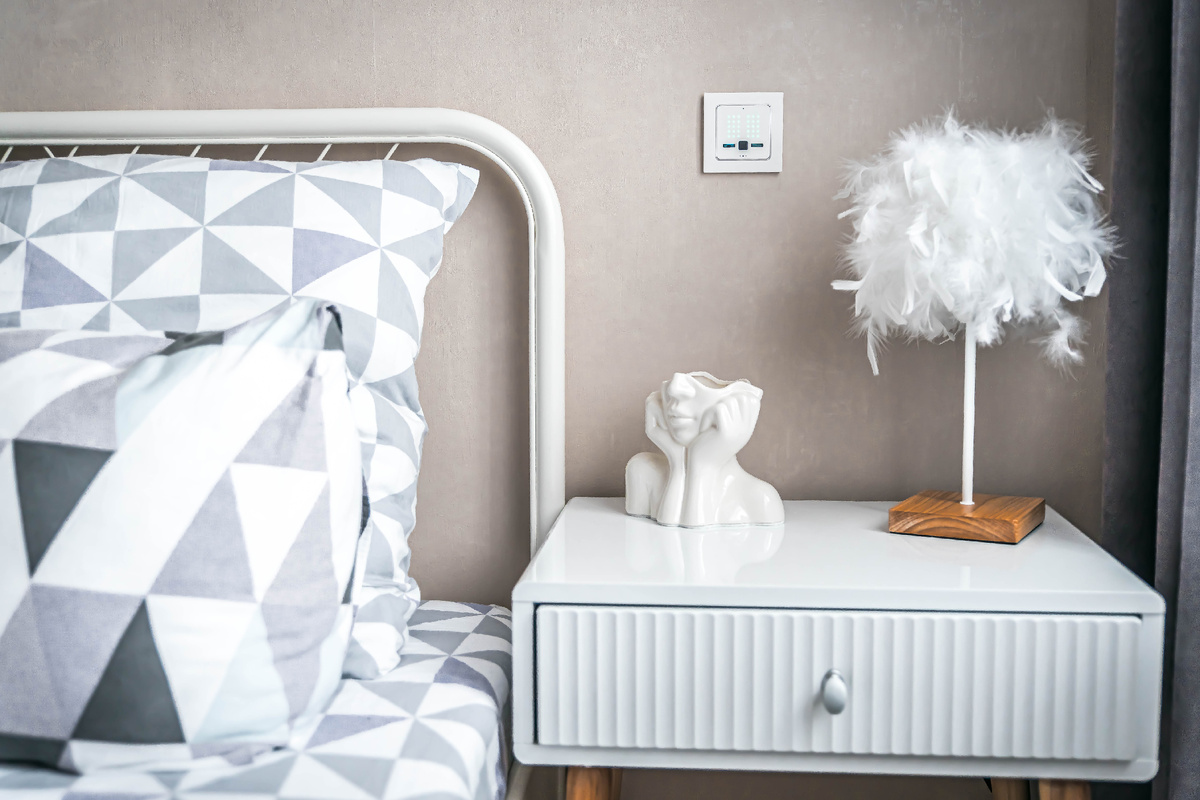  Ujin Lume *в корпусе EKF