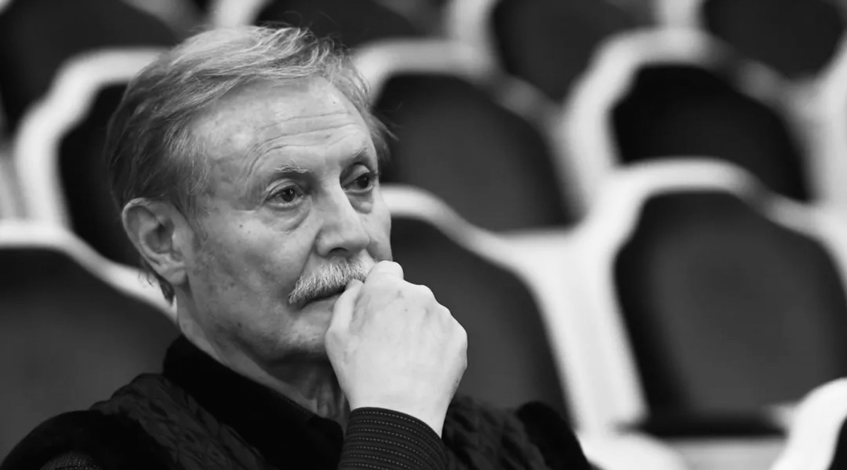 Юрий Соломин. Про набор на его курс тоже слышал много историй с «унижениями» от него или от его жены, но всё это слухи и преувеличения. Не раз сидел на прослушиваниях Юрия Мефодиевича (будучи студентом)