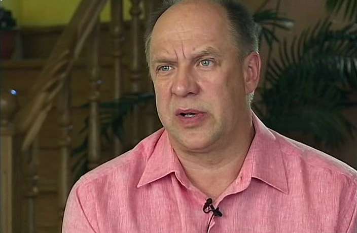 - А полагалось нам каждому по миллиону.