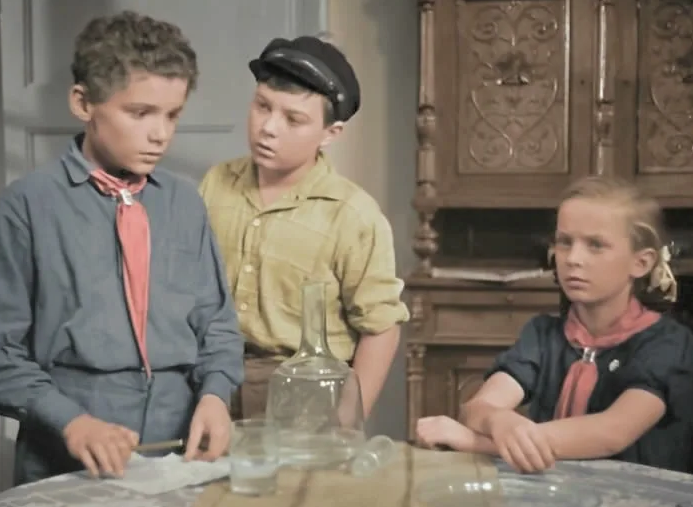 Смог ли кто из детей, сыгравших в фильме "Подкидыш" 1939 года, стать известным актером