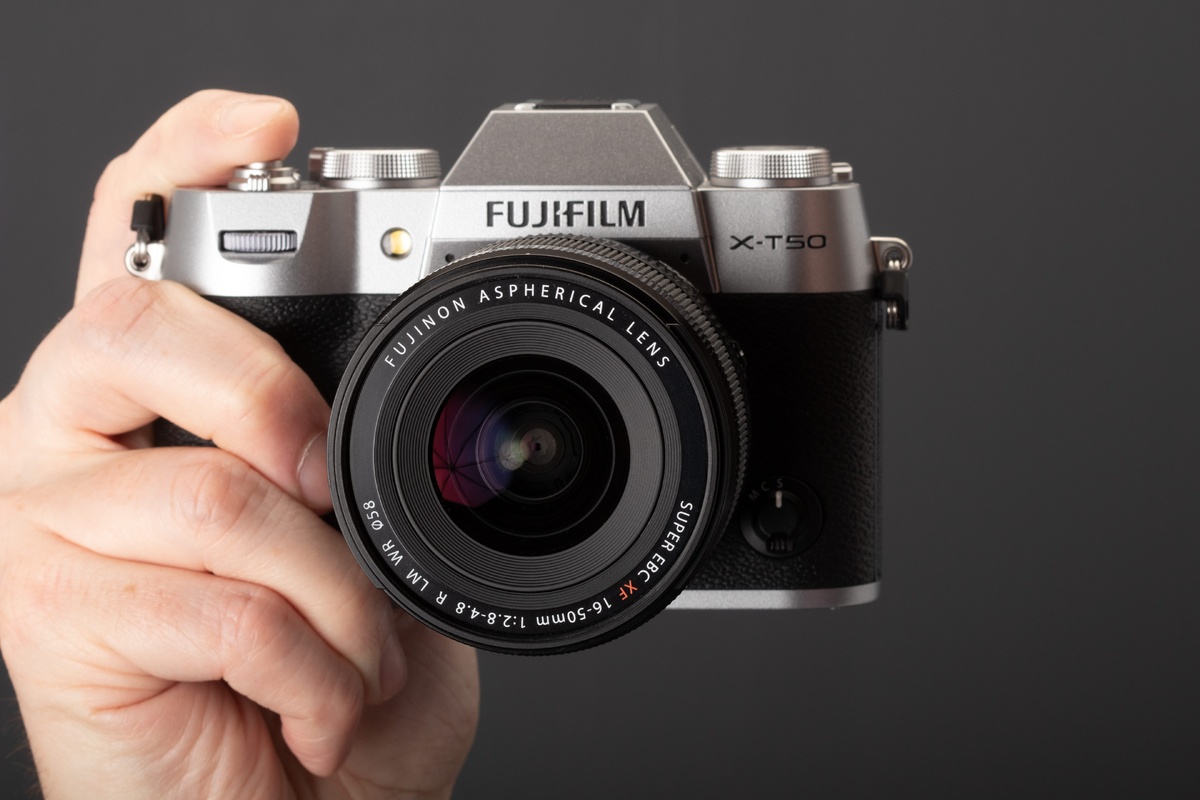    Fujifilm X-T50 — небольшая камера с большими возможностями / Фото: dpreview.com